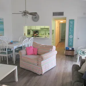 Apartment Sunny Miramar Half Mi To Access! Destin