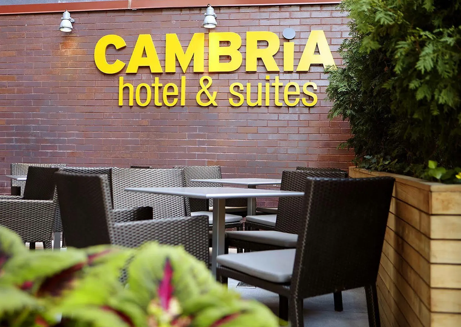 Cambria Hotel New York - Chelsea 4*,